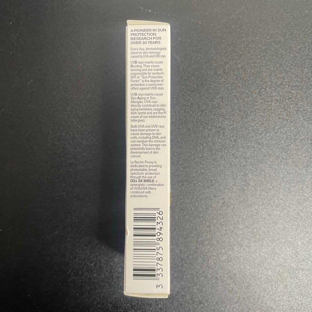 La Roche Posay Anthelios 40 Tinted Mineral Light-Fluid Sunscreen - Medium Deep - Picture 8 of 10